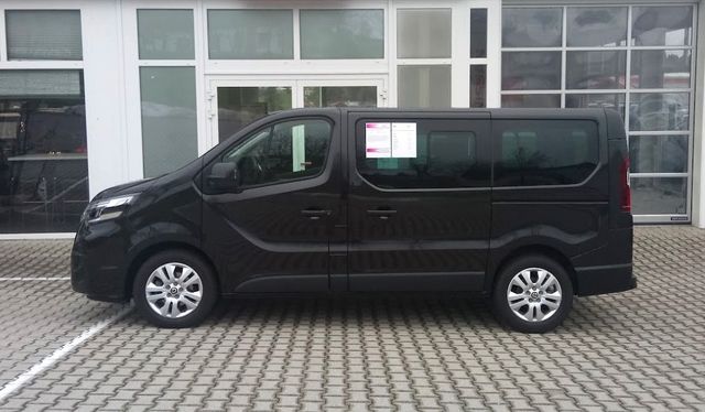 Primastar Kombi Tekna AT 8Sitzer  LED/Navi